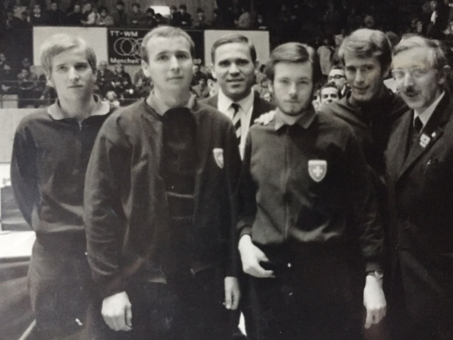 CM 1969 à Münich / Bernard Chatton, Marcel Grimm, Laci Pal (entraîneur), Anton Lehmann, Nicolas Pewny & Arnold Zaugg (Président STT)